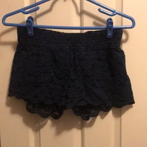 floral/goth hollister shorts